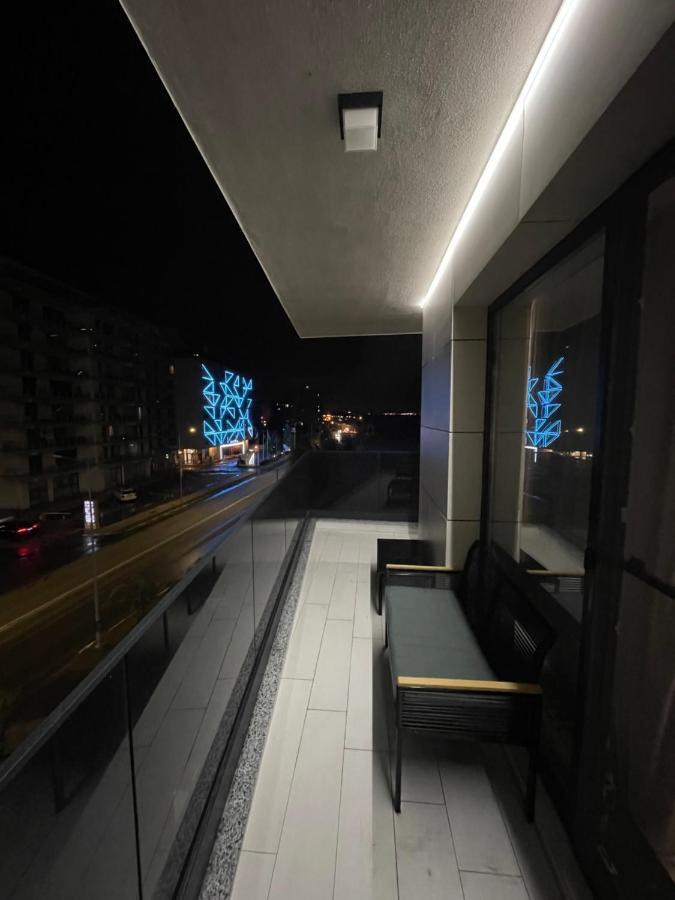 Studio303 By Allegio: Mamaia'S Seaside Luxury Near Finest Clubs & Beaches Extérieur photo
